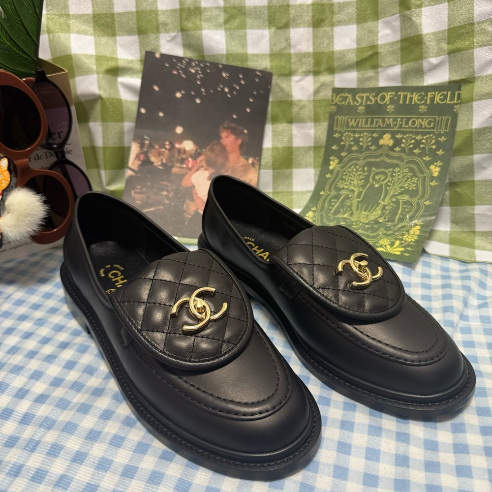 Chanel loafers size 39